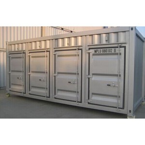 Moderna caravana de acero para 4 personas, negra, con cocina extraíble, suelo de madera y diseño cómodo. - Product Image 2