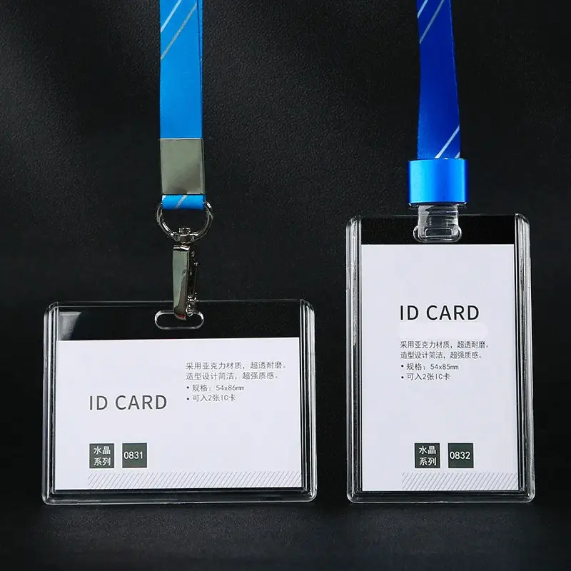 Portatarjetas de identificación acrílico de plástico duro, con insignia retráctil