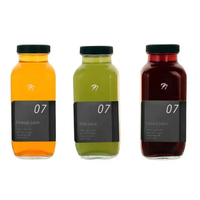 Bouteille en verre carrée miniature bon marché de 12 oz pour boissons gazeuses, contenant pour jus pressé avec bouchon noir, bocal en verre