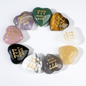Cuore in Cristallo Inciso con Numero Angelico e Messaggio 'Fai un Desiderio' per Regali Simbolici e Collezioni Decorative - Product Image 2