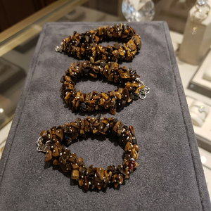 Pulsera de Metal con Cuentas de Piedras Preciosas de Ojo de Tigre Natural Hechas a Mano, 7 Pulgadas, Forma Irregular Pulida, Duradera, para Acción de Gracias - Product Image 1