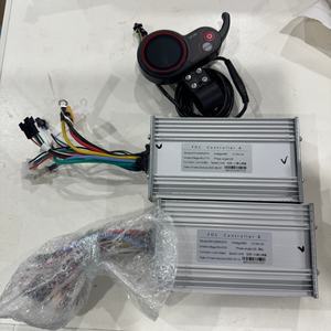 Contrôleur de scooter électrique à double moteur JB FOC 60v 50A 12 Mosfet avec accélérateur au pouce et écran LCD - Product Image 1
