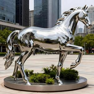 Escultura de Caballo en Filigrana Elegante y Personalizada, de Acero Inoxidable con Tallado Ornamentado, para Decoración de Jardín o Hogar de Estilo Vintage - Product Image 6