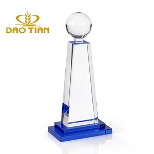 Maßgefertigter Kristall-Trophäenball mit Blanko-Oval-Floralmuster, Blumenstil-Auszeichnung, Saphirblauer Basis, Lasergraviertes Logo, Name, Geschäft - Product Image 1