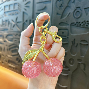 Phong cách mới Gradient màu cherry Keychain nhựa 3D Apple dâu Keychains - Product Image 6