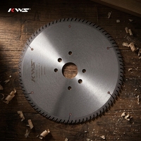 Lames de scie circulaire KWS TCT pour le découpage de panneaux, de panneaux stratifiés, de MDF et de panneaux de particules, avec une efficacité élevée et une bonne finition de surface