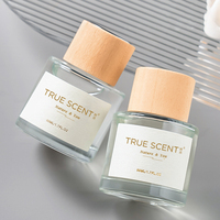 Désodorisant de voiture avec logo personnalisé en aromathérapie Flacon diffuseur vide de luxe avec diffuseur d'huiles essentielles Parfum de voiture