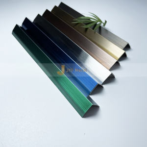 Profil en L décoratif en acier inoxydable EX300 pour projets de design d'intérieur - Product Image 6