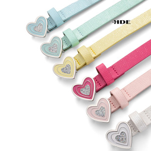 Cinturón Brillante para Niñas con Hebilla <span class=keywords><strong>de</strong></span> Corazón, Cinturón <span class=keywords><strong>de</strong></span> Cuero PU con Lentejuelas, Accesorio <span class=keywords><strong>de</strong></span> Moda para Ropa Infantil, Directo <span class=keywords><strong>de</strong></span> Fábrica - Product Image 1
