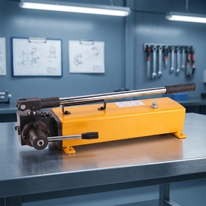 Bomba Manual Hidráulica Portátil de 315 bar, Bomba de Paletas de Doble Acción de Alta Presión, de Hierro y Acero, con Capacidad de 4-12L, Operada Manualmente - Product Image 3