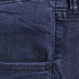Fabricants professionnels de jeans slim fit pour hommes sur mesure, vente en gros de jeans en denim de haute qualité et tendance pour hommes - Product Image 4