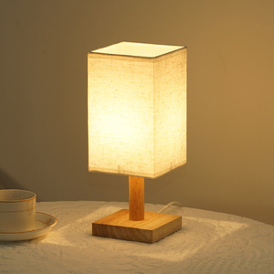 Lampe de <span class=keywords><strong>Chevet</strong></span> LED USB en Bois Massif Style Nordique Moderne avec Abat-jour en Tissu Décoratif pour Chambre à Coucher et Dortoir, Télécommande Simple - Product Image 6