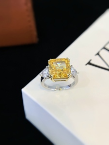แหวน<span class=keywords><strong>พลอย</strong></span><span class=keywords><strong>โกเมน</strong></span>สีเหลืองสดใส <span class=keywords><strong>ความ</strong></span>คมชัดสูง ตัวเรือนเงินแท้ S925 ทรงคุชชั่น สำหรับงานหมั้นและงานแต่งงาน - Product Image 4