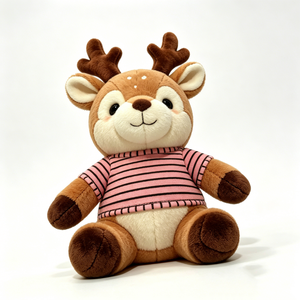 Peluche cerf assis personnalisée et adorable avec chemise rayée rose - Animal en peluche faon doux et moelleux, jouet renne des bois - Product Image 4