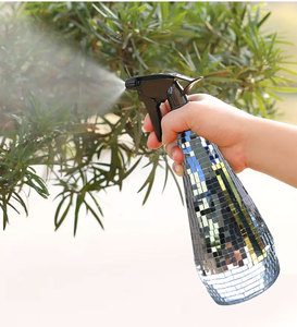 Pomme de douche à jet de boule disco Chuang De, arroseur de jardin scintillant avec jet de brume et jet réglable pour l'<span class=keywords><strong>arrosage</strong></span> des plantes et la <span class=keywords><strong>d</strong></span>écoration - Product Image 4