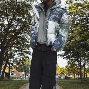 Chaqueta acolchada de camuflaje para hombre con capucha, alternativa al plumón, abrigo de invierno con cremallera, parka para exteriores, OEM personalizado - Product Image 3