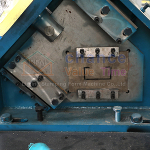 Machine de profilage à grande vitesse CZ avec contrôle PLC pour profilés de plafond et poutres de toiture – Machine de profilage de poutres CZ - Product Image 5