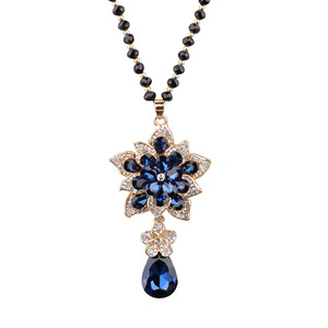 Fashion Sweater Chain Flower Shape Zinc Alloy Crystal Pendant Party Jewelry Long Necklace - Product Image 3