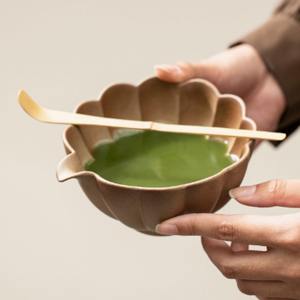 Cuenco Matcha con pico, cuenco para mezclar Matcha de cerámica de 350 ml/11 oz, Matcha ceremonial japonés para Matcha - Product Image 1