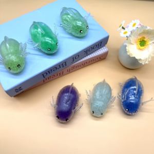 Giocattolo di rilascio salamandra in gomma morbida per il recupero lento - Product Image 4