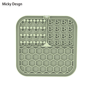 Hot selling silicone pet licking <b>pad</b> suction cup <b>dog</b> anxiety relief physical licking <b>pad</b> - Product Image 3