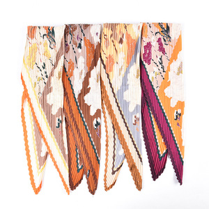 Prêt à Expédier Dernier <span class=keywords><strong>Vintage</strong></span> Style Rides Dames Écharpe En Gros <span class=keywords><strong>70</strong></span>*<span class=keywords><strong>70</strong></span> CM Carré Petit Bandanas Plissé Hijab Turban - Product Image 3