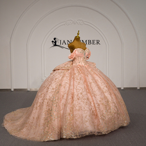 ชุดราตรีงาน Quinceanera รุ่น Lsdz011-Pz สีพีช ดีไซน์หรูหรา ผ้าชีฟอง ทรงบอลกาวน์ ช่วงตัวเสื้อจับจีบ คอรูปหัวใจ สายคล้องไหล่แบบวัตโต้ ชายกระโปรงยาวประดับลูกปัด - Product Image 3