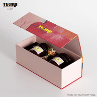 Boîte en papier personnalisée avec fermeture magnétique, impression CMYK, logo en relief et insert en EVA pour l'emballage de vin, de bougies et de safran de luxe