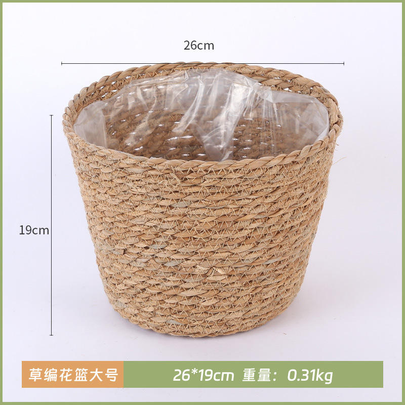 Grand panier de fleurs en paille