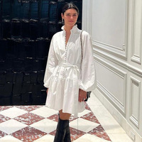 Robe trapèze élégante en coton personnalisée avec col à volants, plissée, simple boutonnage et laçage