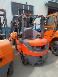 מכירה חמה <span class=keywords><strong>1.5</strong></span> טון 2 טון 3 טון מלגזה עם מלגזה משאית מחיר <span class=keywords><strong>tcm</strong></span> טכנולוגיה עם מנוע יפני - Product Image 6