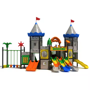 Parque infantil al aire libre hecho a medida con toboganes de plástico, columpios, caballos mecedora y otras instalaciones infantiles a la venta - Product Image 3