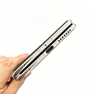 Mate X 7 en perfecto estado, Edición de Coleccionista, 16GB+512GB, Activado en diciembre de 2025, Excelente estado, 100% de salud de la batería - Product Image 5