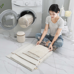 Borsa per Bucato a Nido d'Ape Riutilizzabile Beige/Bianca, Ideale per Casa e Viaggio, per Vestiti, Camicie, Pantaloni, Biancheria Intima, Reggiseni - Product Image 3