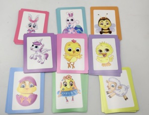 <span class=keywords><strong>Jeu</strong></span> de cartes Fashion Me pour la famille - 52 cartes à thème mode, <span class=keywords><strong>jeu</strong></span> de société amusant pour enfants et adultes, activité idéale pour briser la glace - Product Image 4