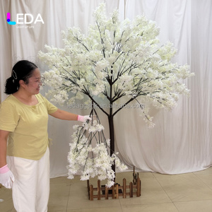 Arbre de cerisier artificiel blanc sur mesure LEDA en soie, fausse fleur de sakura pour mariage, fête, événement, toile de fond de scène - Product Image 3