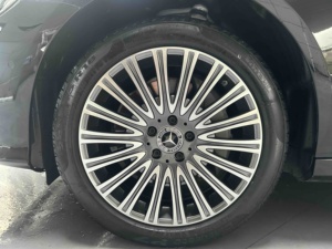 Voitures d'occasion pas chères en provenance de Chine <span class=keywords><strong>Mercedes</strong></span> Benz Classe <span class=keywords><strong>E</strong></span> W213 <span class=keywords><strong>E</strong></span> 300 L Sport Fashion 2020 Berline - Product Image 3