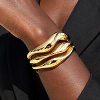 Nouveaux bijoux de mode, bracelet ouvert à triple couche ondulé plaqué or 18 carats pour femmes, bracelets abstraits irréguliers et épais