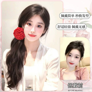 Peluca de cola de caballo Wilderness Rose con ondas en capas, aspecto natural, cola de caballo lateral para mujer - Product Image 2