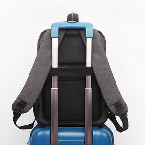 Mochila para portátil de negocios de poliéster de lujo unisex con puerto de carga USB y soporte de pantalla inteligente Exportación lista para OEM/ODM - Product Image 5
