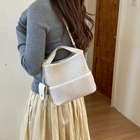 Sac à main élégant pour femmes, tissé, avec bandoulière réglable, sac à main décontracté pour le shopping, couleur unie