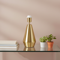 Lampe d'ambiance LED simple et flexible avec finition en fer moderne, base de lampe géométrique conique pour la maison, le bureau et l'étude