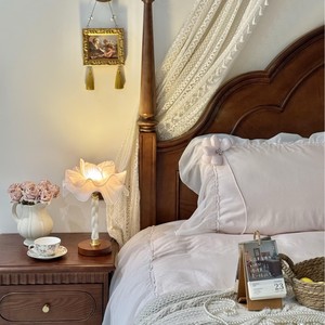 Petal Shape <b>Table</b> Lamp Led Warm Light E14 Base For Bedroom Living Room <b>Study</b> Decor - Product Image 4