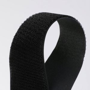 Bande auto-agrippante personnalisée de 20 mm en nylon polyester élastique écologique pour chaussures, sacs et vêtements - Product Image 1