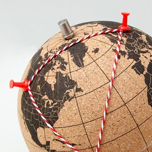 Globo Terráqueo <span class=keywords><strong>de</strong></span> <span class=keywords><strong>Corcho</strong></span> <span class=keywords><strong>de</strong></span> 25 cm con Soporte <span class=keywords><strong>de</strong></span> Alambre Metálico Minimalista, Mapa <span class=keywords><strong>de</strong></span> Destinos <span class=keywords><strong>de</strong></span> Viaje, Decoración, Regalo - Product Image 4