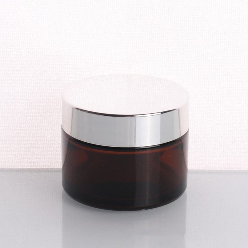 โถอำพันพร้อมฝาเงินมันวาว