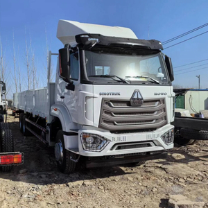 รถบรรทุกหนักซิโนทรัค ฮาวโอ เอ็นเอ็กซ์ 400 แรงม้า 6x4 ยูโร 5 ดีเซล เกียร์ธรรมดา พวงมาลัยซ้าย ใหม่ สำหรับขนส่งทางหลวง - Product Image 2