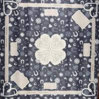 Tapis de mahjong en cuir mat OEM personnalisé, tapis en cuir PU imperméable antidérapant à motif personnalisé, housse de table de mahjong en gros
