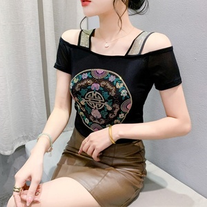 热销产品女式印花脱肩水钻闪亮亮片衣服上衣夜总会短袖衬衫派对t恤 - Product Image 1