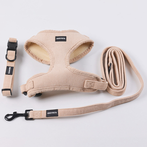 Produits pour animaux de compagnie Collier durable sans traction Laisse Petit chiot Ensemble de harnais de luxe en velours côtelé pour chien Harnais réglable